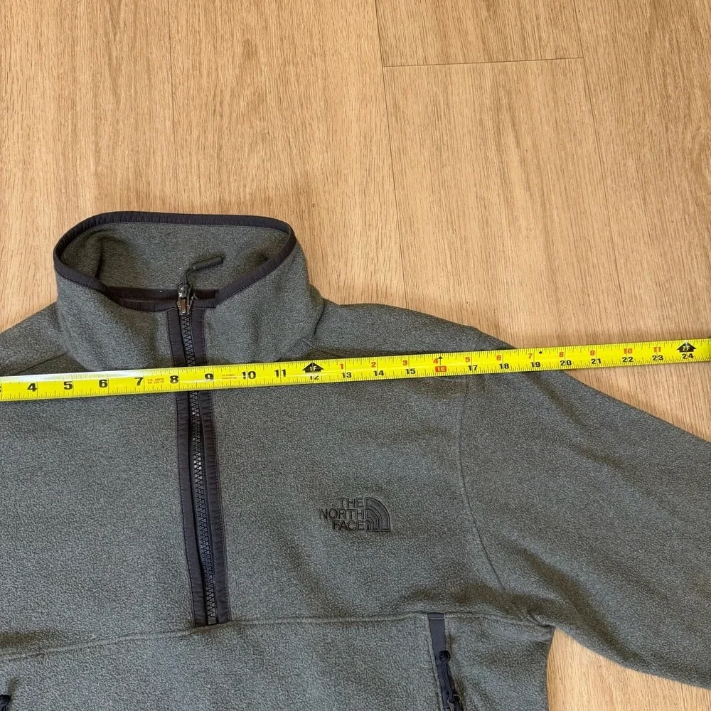 The North Face Mens Quarter Zip Fleece Pullover Gray Mock Neck Jacket Medium